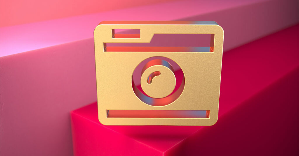 Gold Instagram icon with red background